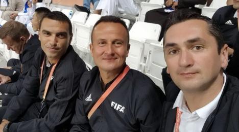Arbitrul orădean Octavian Şovre a oficiat la trei meciuri la Campionatul Mondial de Fotbal al cluburilor (FOTO)