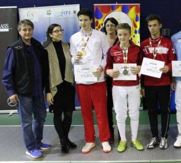 Orădeanul Kristof Bagdan a cucerit bronzul la Campionatul Naţional de Spadă pentru Speranţe, de la Bucureşti