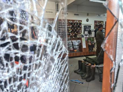 'Leul' în arest: Hoţul care a spart un magazin de arme din Oradea, trimis după gratii