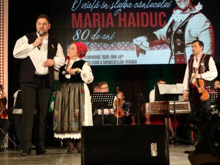 Maria Haiduc a umplut Casa de Cultură: 750 de orădeni au venit la spectacolul dedicat aniversării artistei (FOTO / VIDEO)