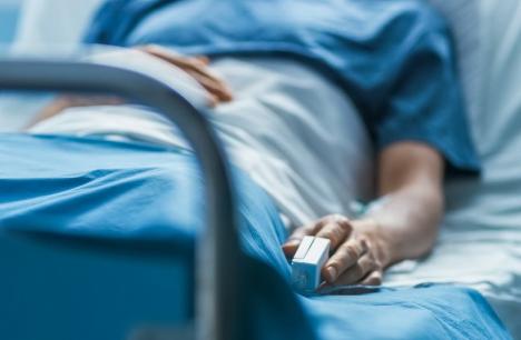 Cele mai recente date ale pandemiei Covid în Bihor: Încă 87 de îmbolnăviri şi aproape 150 vindecări, dar şi 12 decese