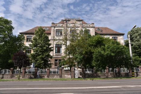 Spitalul CFR din Oradea, la Primărie sau la Universitate? Ministerul Transporturilor „lichidează” toate spitalele proprii, sindicaliștii pregătesc proteste