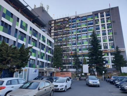 Spitalul Județean din Oradea își face secție Covid. Sistemul sanitar din Bihor mărește capacitatea de îngrijire a bolnavilor Covid, la peste 850 de paturi