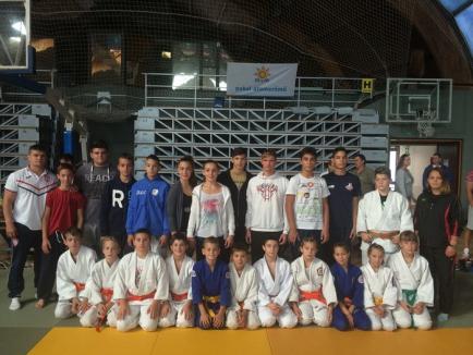 Judoka de la LPS-CSS Liberty şi-au adjudecat 19 medalii la turneul internaţional din Ungaria