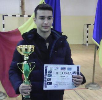 Judoka Vlad Luncan, desemnat, din nou, cel mai bun sportiv al anului la LPS Bihorul