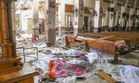 Sărbători însângerate în Sri Lanka: Mai multe explozii în biserici şi hoteluri au omorât cel puţin 160 de oameni şi au rănit peste 400 (FOTO / VIDEO)