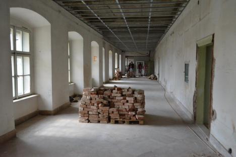 Palatul Baroc renaşte: Orădenilor li s-a prezentat evoluția lucrărilor pe șantier (FOTO / VIDEO)