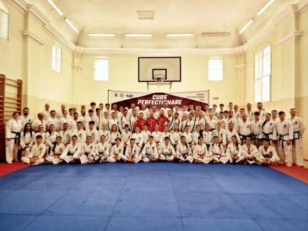 Antrenorii și arbitrii de taekwon-do ITF din România s-au perfecționat la Oradea