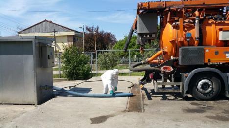 Apă bună de Oradea: Pentru protejarea sănătăţii consumatorilor, Compania de Apă Oradea îmbunătăţeşte calitatea apei şi a serviciilor (FOTO / VIDEO)