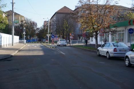 Primăria Oradea a amenajat 120 de locuri de parcare pe strada Sovata (FOTO)
