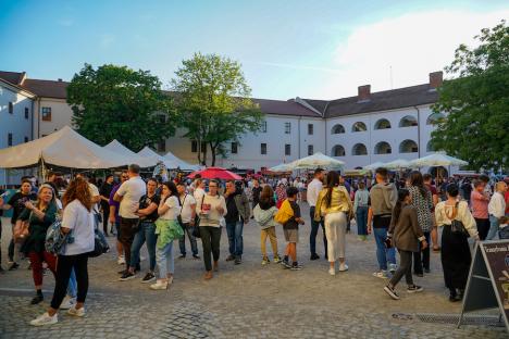 Street Food Festival la Cetatea Oradea: Mâncare pentru toți pofticioșii și o atmosferă relaxantă (FOTO/VIDEO)