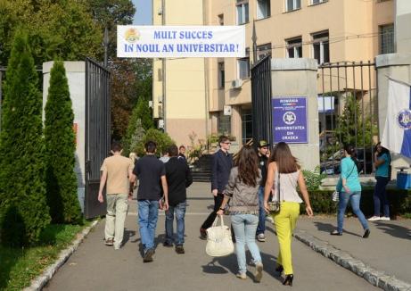 Două luni de porţi deschise, la Universitatea din Oradea