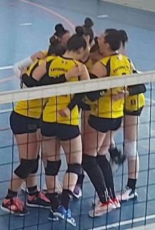 Fetele de la ACS Super Volei 2017 Oradea s-au calificat la turneul final al CN de Minivolei