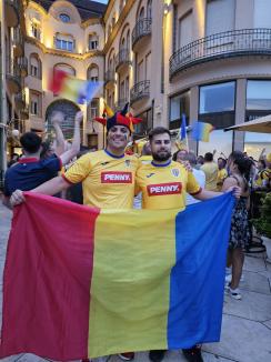 „Generația de suflet” a calificat România în optimi la Euro 2024. Orădenii au sărbătorit în stradă (FOTO/VIDEO)