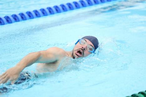 Peste 570.000 de lei strânși la Swimathon Oradea și un record de lungimi de bazin parcurse. Donațiile continuă până pe 28 iunie (FOTO/VIDEO)