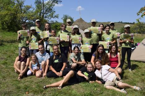 Outdoor Academy: Ecotop a dus mai mulţi copii la o lecţie de biologie şi ecologie în mijlocul naturii (FOTO)
