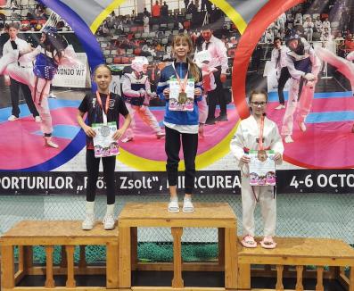 Patru medalii pentru tinerii sportivi de la White Lion Oradea la importante competiții de taekwondo WT (FOTO)