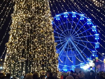 S-a deschis Târgul de Crăciun în Oradea. Vezi cum arată! (FOTO / VIDEO)