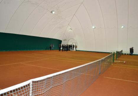 CSM Oradea îşi înfiinţează o secţie de tenis, care va fi finanţată parţial de magnatul Zoltan Teszari