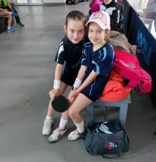 Cel mai mare turneu de tenis de masă pentru copii din Oradea a reunit la start 83 de participanţi