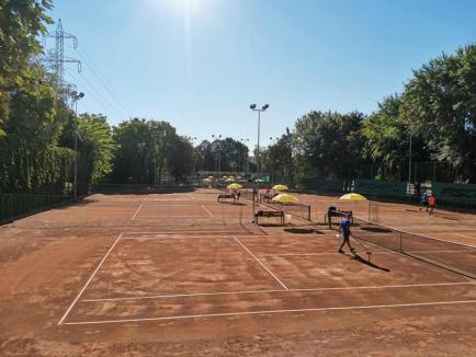 Au început jocurile de pe tabloul principal pentru turneul de tenis J5 Oradea Junior Trophy 1 (FOTO)