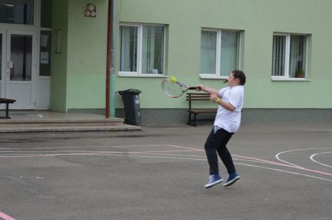 Trofeul 'Micii tenismeni', ediţia a IV-a, a inaugurat noua bază de tenis din Şuncuiuş