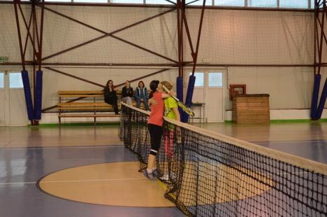 Trofeul 'Micii tenismeni', ediţia a IV-a, a inaugurat noua bază de tenis din Şuncuiuş