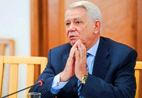 Alegerea lui Teodor Meleşcanu la şefia Senatului a fost neconstituţională