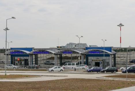 Noul terminal al Aeroportului din Oradea e gata. Pásztor: Constructorii au fost penalizaţi pentru întârzieri 