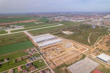 Terminalul cargo de lângă aeroport are un prim rezident, firma de curierat Cargus: „Oradea va fi un hub important”