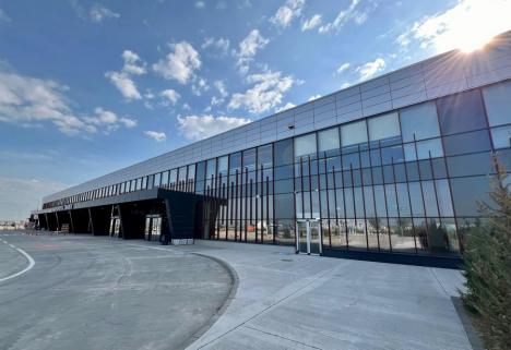 Aeroportul modernizat din Oradea va putea fi vizitat vreme de 2 zile de toți curioșii. Când va fi inaugurat