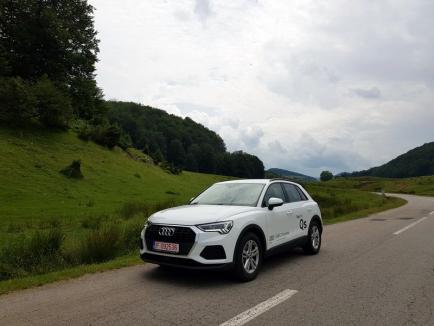 Noul Audi Q3, maşina care nu te lasă să ieşi în decor, frânează pentru tine şi îţi reaminteşte cât de plăcut este să conduci (FOTO)