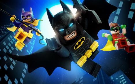 Noul program al Cortina Cinema: erotism şi animaţie, adică Cincizeci de umbre întunecate şi Lego Batman
