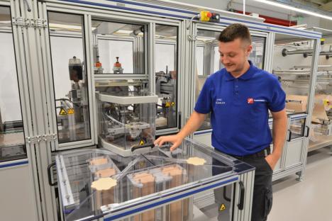 Fabrica de bine: Jaco du Plessis, sud-africanul devenit român, a pornit la Oradea o fabrică de dispozitive medicale (FOTO)