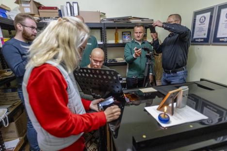 Un artist din Oradea a doborât al patrulea record mondial! Thurzó a devenit cel mai rapid pianist din lume (FOTO/VIDEO)