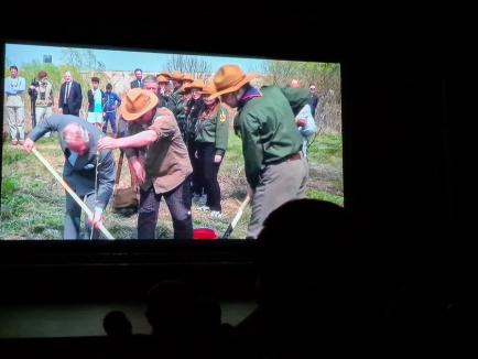 Documentarul 'Acasă', produs de orădeanca Monica Lăzurean Gorgan şi premiat la Sundance, a fost proiectat la TIFF Oradea (FOTO / VIDEO)