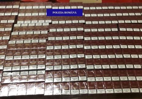 Poliţiştii rutieri din Bihor au prins un nou traficant de ţigări de contrabandă. Peste 500 de pachete erau pitite în portbagajul maşinii