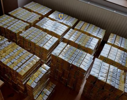 L-au prins cu 9.600 de pachete de țigări de contrabandă, în apropiere de Oradea. Bărbatul a fost reținut (FOTO)