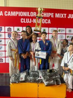 Tinerii judoka de la LPS-Champions Oradea au dominat întrecerile Cupei Campionilor la judo pe echipe mixte U11 şi U13