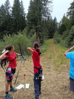 Sportivii de la Menumorut Biharia au cucerit cinci medalii la Campionatul Naţional de tir cu arcul, în proba de Field (FOTO)