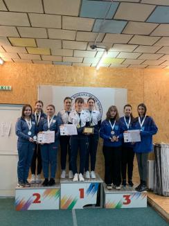 Patru medalii şi un titlu de campioni pentru sportivii de la CSU Oradea la Naţionalele de tir pentru tineret