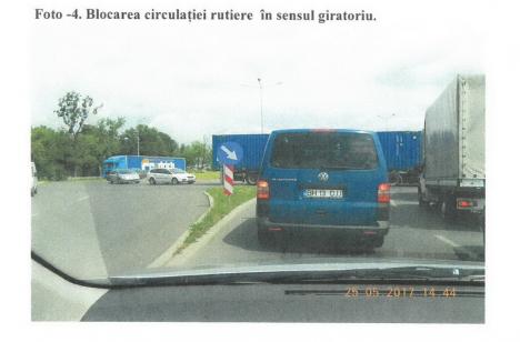 Poliţistul... din umbră: Un cunoscut ofiţer în rezervă propune soluţii pentru traficul din Oradea. Cine-l ascultă? (FOTO)