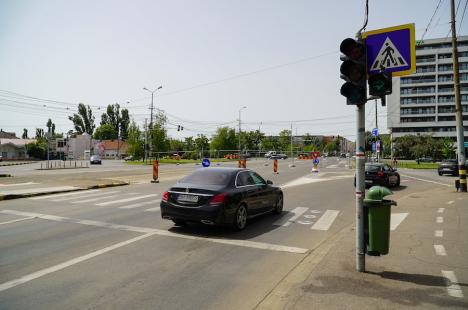 Schimbări majore în traficul din Oradea: Bulevardul Decebal și strada Tudor Vladimirescu, „tăiate” în două de șantierul pasajului subteran (FOTO/VIDEO)