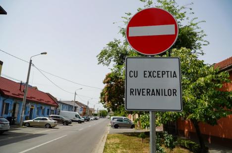 Schimbări majore în traficul din Oradea: Bulevardul Decebal și strada Tudor Vladimirescu, „tăiate” în două de șantierul pasajului subteran (FOTO/VIDEO)