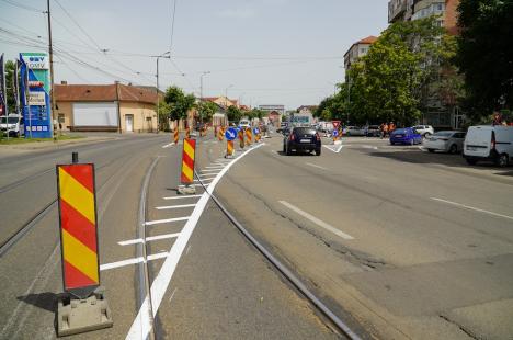 Schimbări majore în traficul din Oradea: Bulevardul Decebal și strada Tudor Vladimirescu, „tăiate” în două de șantierul pasajului subteran (FOTO/VIDEO)