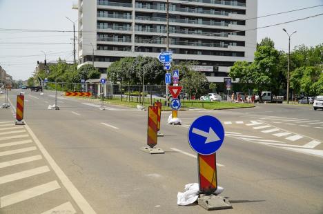 Schimbări majore în traficul din Oradea: Bulevardul Decebal și strada Tudor Vladimirescu, „tăiate” în două de șantierul pasajului subteran (FOTO/VIDEO)