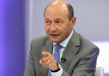 Legea graţierii: Fostul preşedinte Traian Băsescu vrea graţierea pedepselor sub 10 ani şi reducerea celor pentru femei