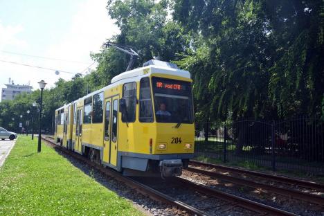 OTL: Staţionări tramvaie în 26 august