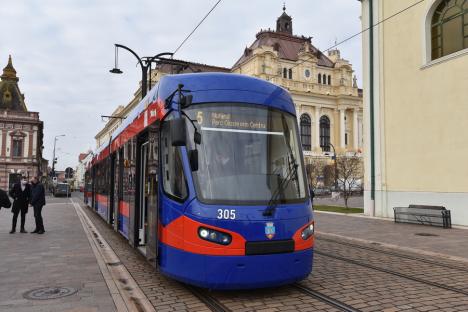 Primăria Oradea vrea să cumpere alte 25 de tramvaie noi, pe bani europeni
