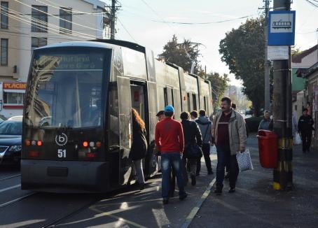 Program OTL: Cum circulă tramvaiele şi autobuzele pe 24 ianuarie